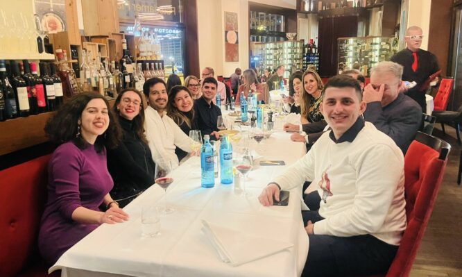 θεραπευτική κλινική ΕΚΠΑ