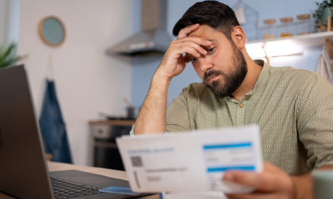 υποκειμενική φτώχεια