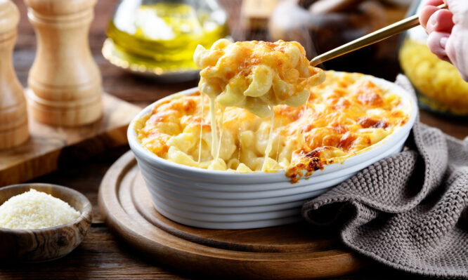 Οι ασθενείς με χρόνιο πόνο χρησιμοποιούν το φαγητό για να τα βγάλουν πέρα, σύμφωνα με μελέτη