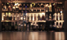 Γκάζι: 16χρονη βρέθηκε νεκρή έξω από μαγαζί μετά από κατανάλωση αλκοόλ