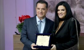 Αγία Όλγα: Εγκαινιάστηκε το ρομποτικό μηχάνημα επεμβατικής ακτινοθεραπείας που δώρισε η Δήμητρα Κατσαφάδου