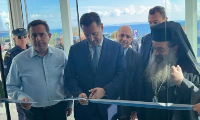 Αδ. Γεωργιάδης: Από τα εγκαίνια του ΤΕΠ στο νοσοκομείου Χίου στην Αλόννησο με υδροπλάνο (βίντεο)