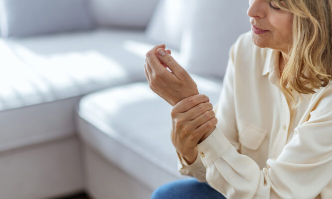 Οστεοπόρωση: Οιστραδιόλη σε νέα μορφή ενισχύει τα οστά χωρίς να αυξάνει τον κίνδυνο καρκίνου