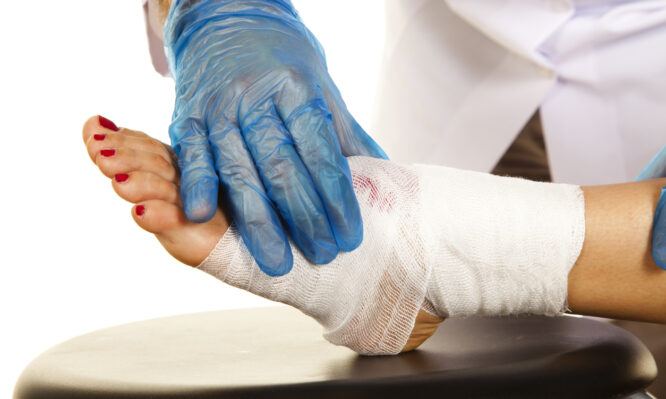 Διαβητικά έλκη: Η θεραπεία με ηχητικά κύματα μπορεί να φέρει έως και πλήρη επούλωση