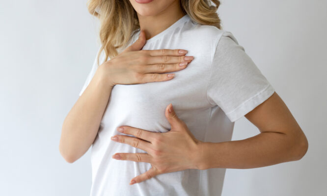 Καρκίνος του μαστού: Πολλές ασθενείς μπορούν να αποφύγουν με ασφάλεια την ακτινοθεραπεία μετά τη μαστεκτομή, σύμφωνα με μελέτη