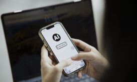 Chat GPT - Ναταλί Κάκκαβα