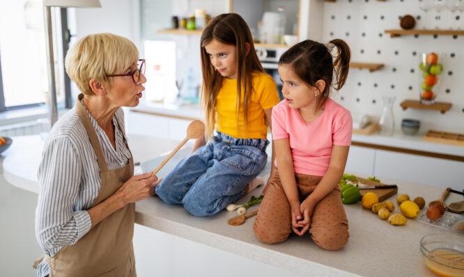 παπούδες, γιαγιάδες