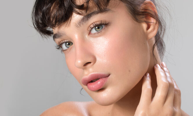 χείλη, πρόσωπο