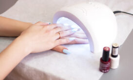 λάμπες μανικιούρ