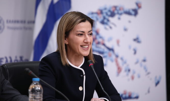 Αγαπηδάκη Ειρήνη