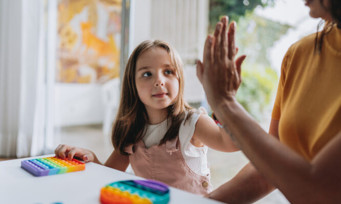 παιδιά με αυτισμό - κοινωνικές δομές