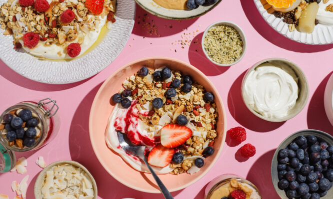 βρώμη και γκρανόλα