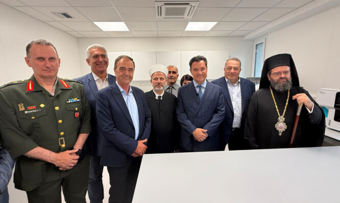 Άδωνις Γεωργιάδης
