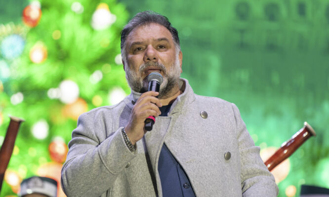 Γρηγόρης Αρναούτογλου
