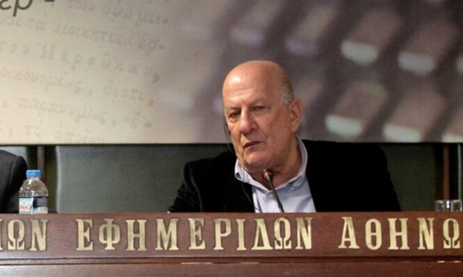 Αντώνης Πανούτσος
