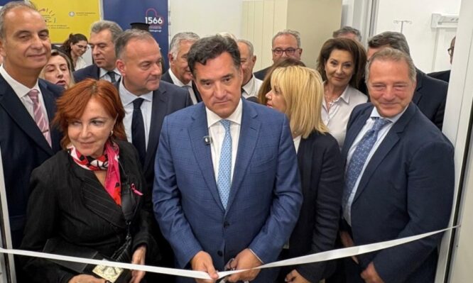 Άδωνις Γεωργιάδης